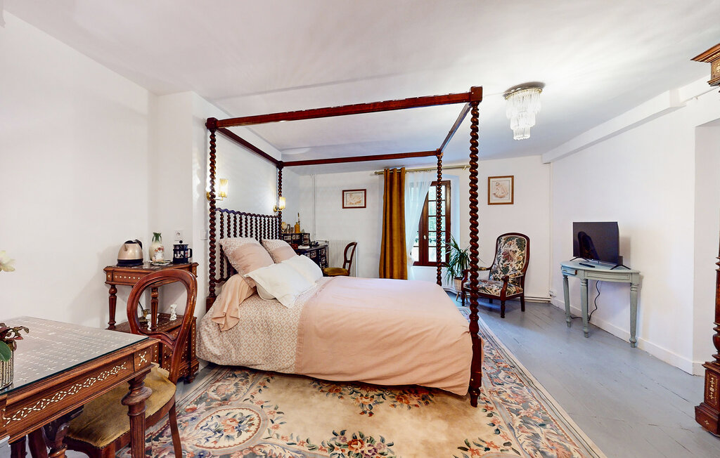 Location de vacances - Chessy , France - FIS066 29