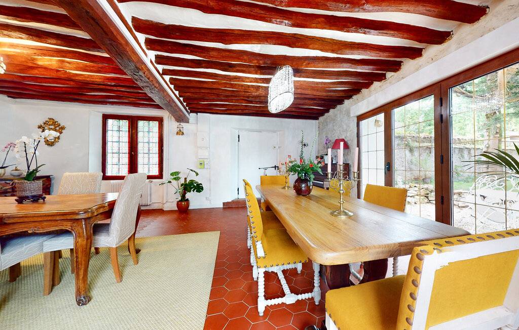 Location de vacances - Chessy , France - FIS066 5