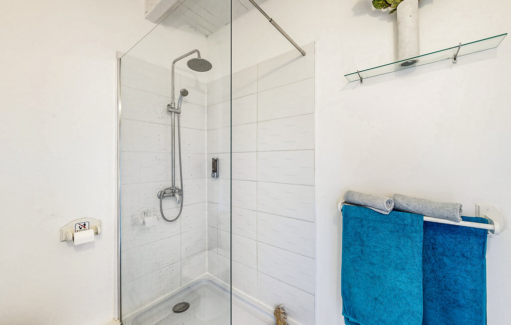 Location de vacances - Oradour-Fanais , France - FJC115 21