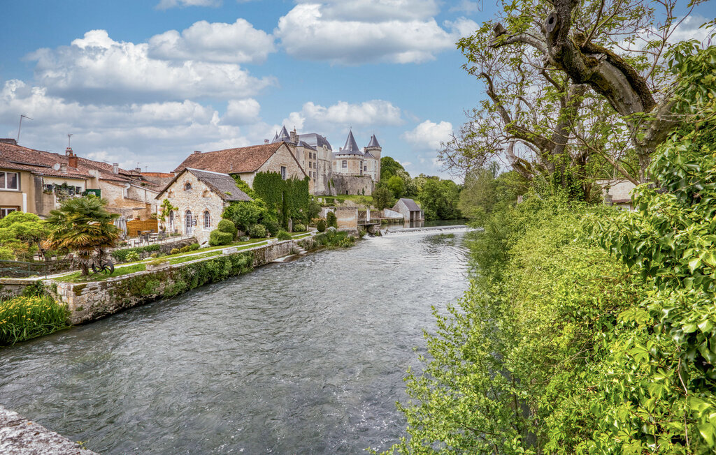 Location de vacances - Verteuil-sur-Charente , France - FJC116 9