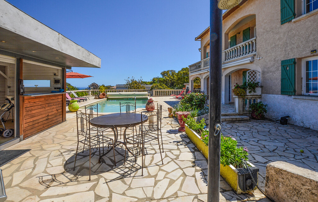 Location de vacances - Prunete , France - FKO676 11