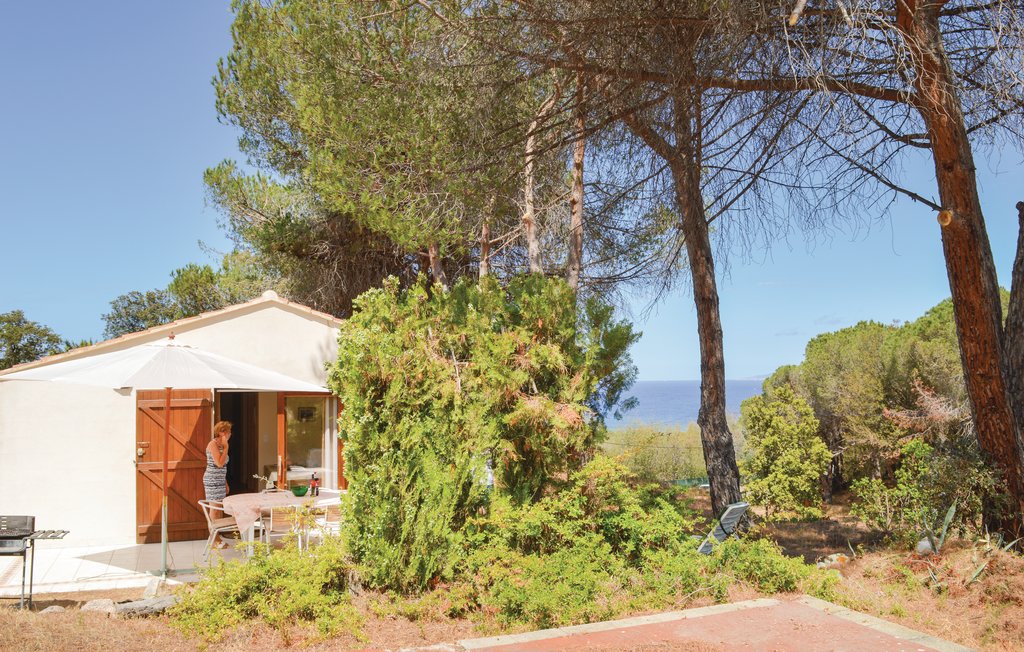 Holiday home Calcatoggio (FKO284)