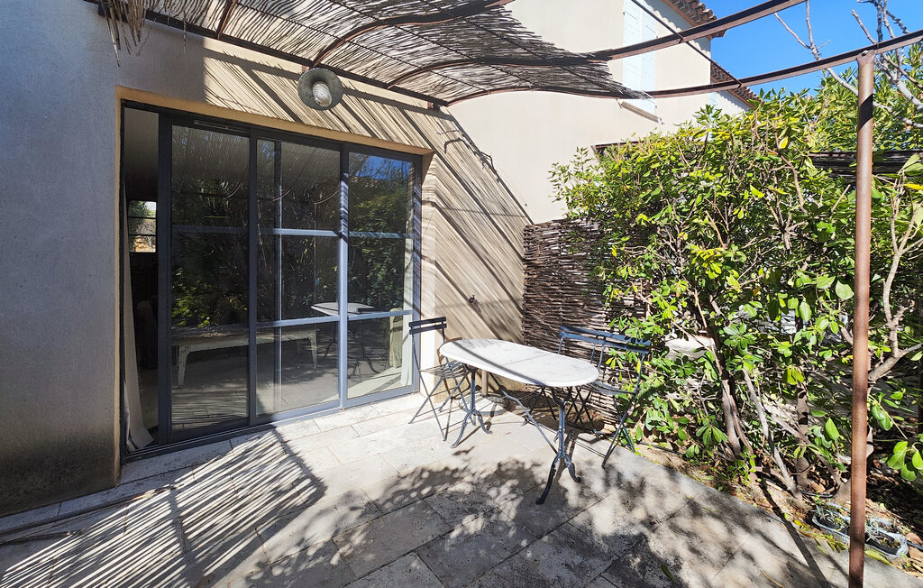 Location de vacances - Saint-Laurent-de-la-Cabrerisse , France - FLA337 1