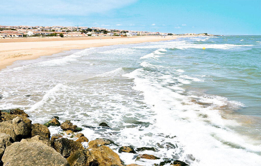 Location de vacances - Saint Pierre La Mer , France - FLA369 8