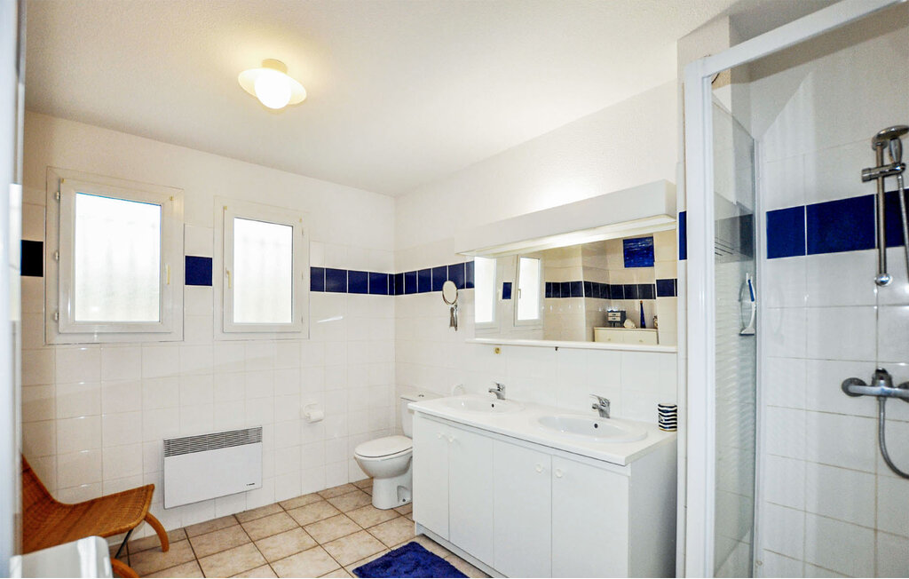 Location de vacances - Saint Pierre La Mer , France - FLA369 24