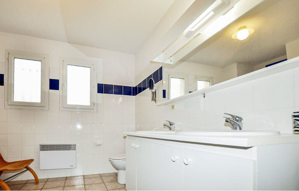 Location de vacances - Saint Pierre La Mer , France - FLA369 25