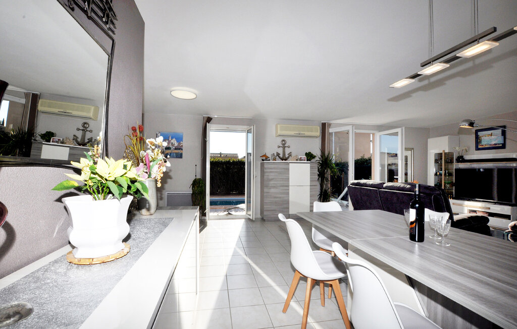 Location de vacances - Lézignan-Corbières , France - FLA391 16