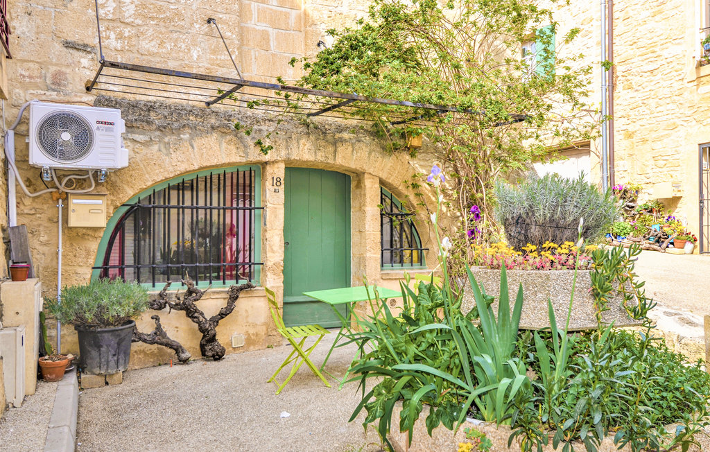 Appartement - Remoulins , France - FLG685 1