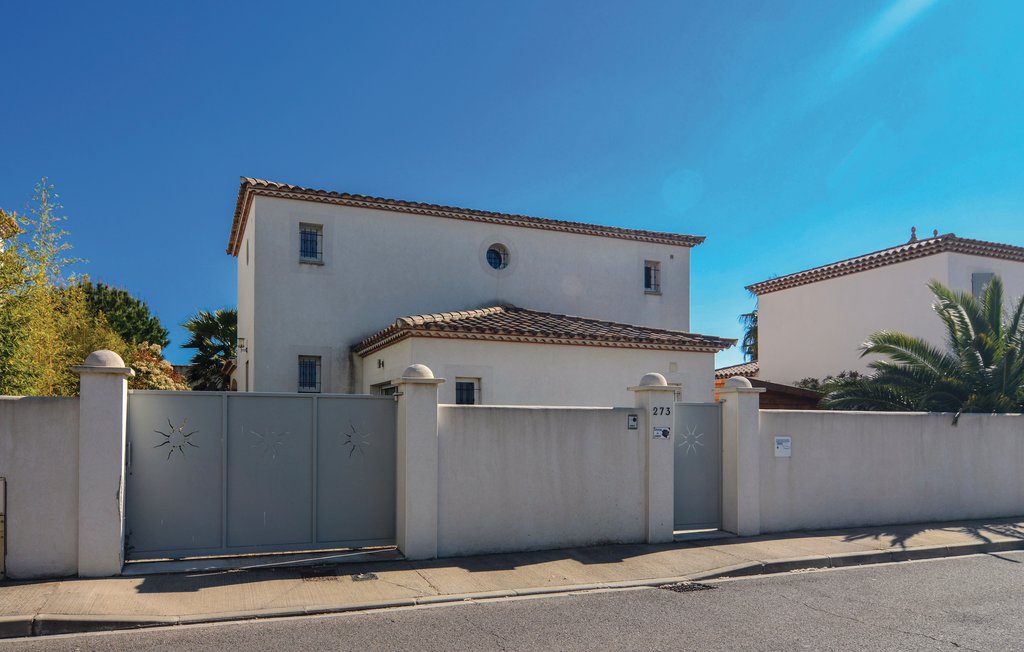 Semesterhus - Aigues-Mortes , Frankrike - FLG392 11