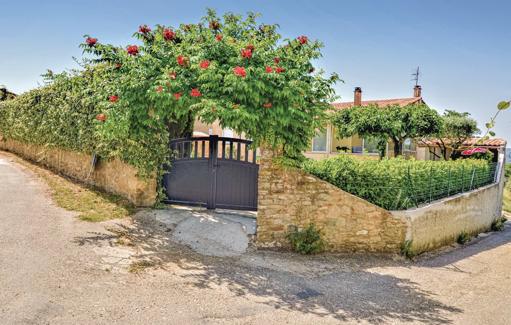 Location de vacances - Saint André d'Olérargues , France - FLG504 17