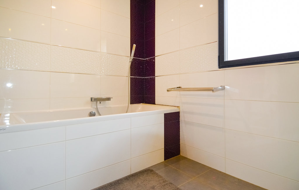 Location de vacances - Saint-Nazaire , France - FLG837 27