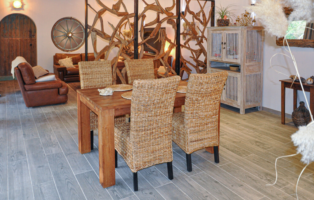 Location de vacances - Aramon , France - FLG847 14