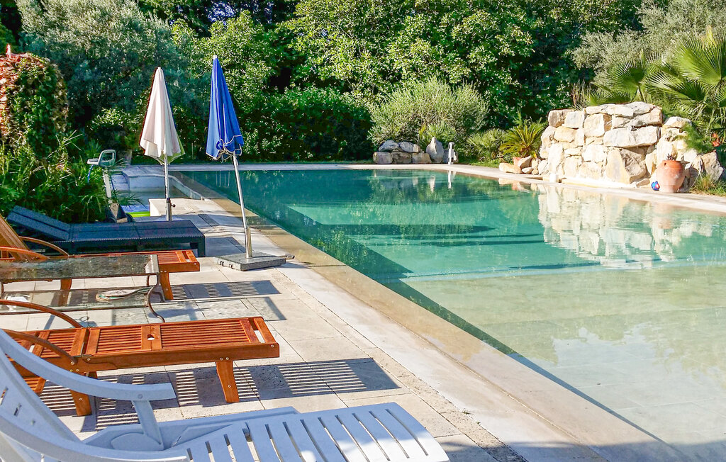 Location de vacances - Aramon , France - FLG847 11