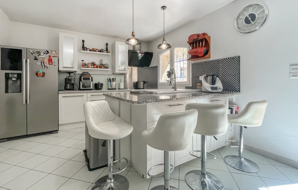 Location de vacances - Connaux , France - FLG954 5