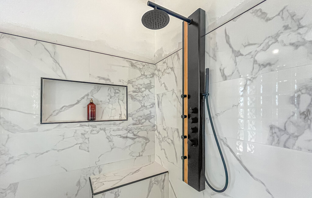 Location de vacances - Caveirac , France - FLG957 35