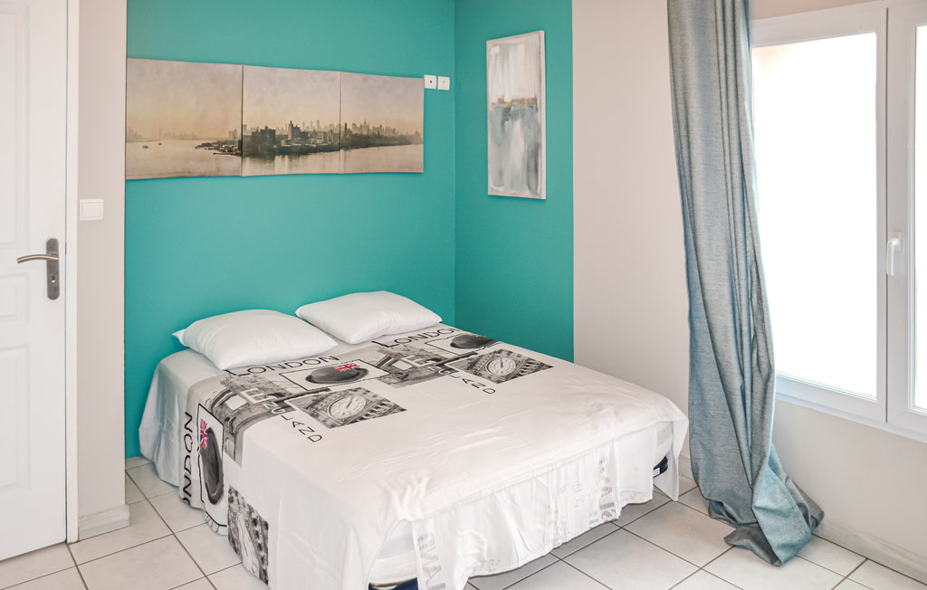 Location de vacances - Colombiers , France - FLH382 25