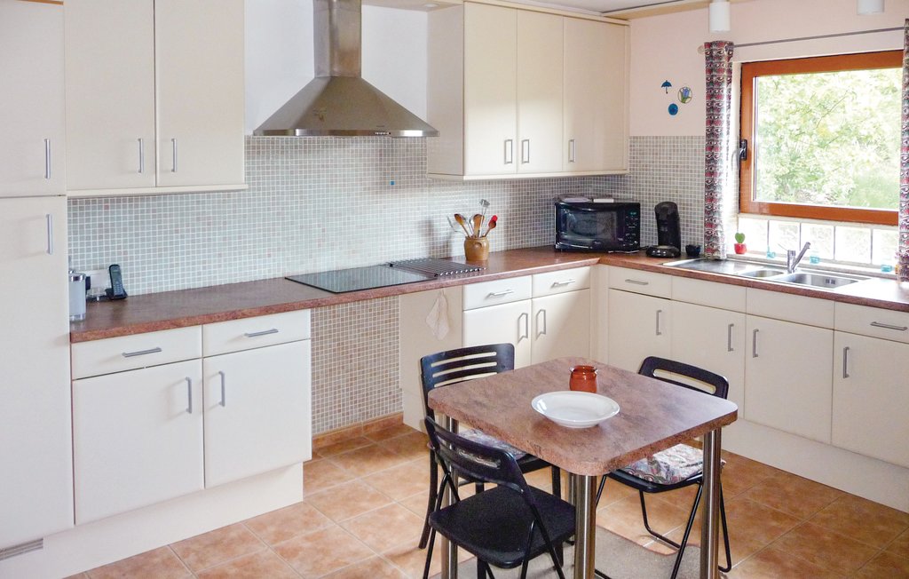 Feriehus - Pierrerue , Frankrike - FLH286 6