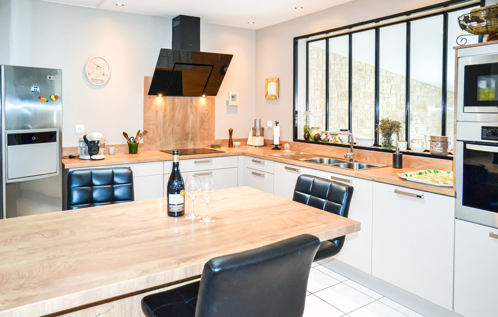 Location de vacances - Colombiers , France - FLH382 7