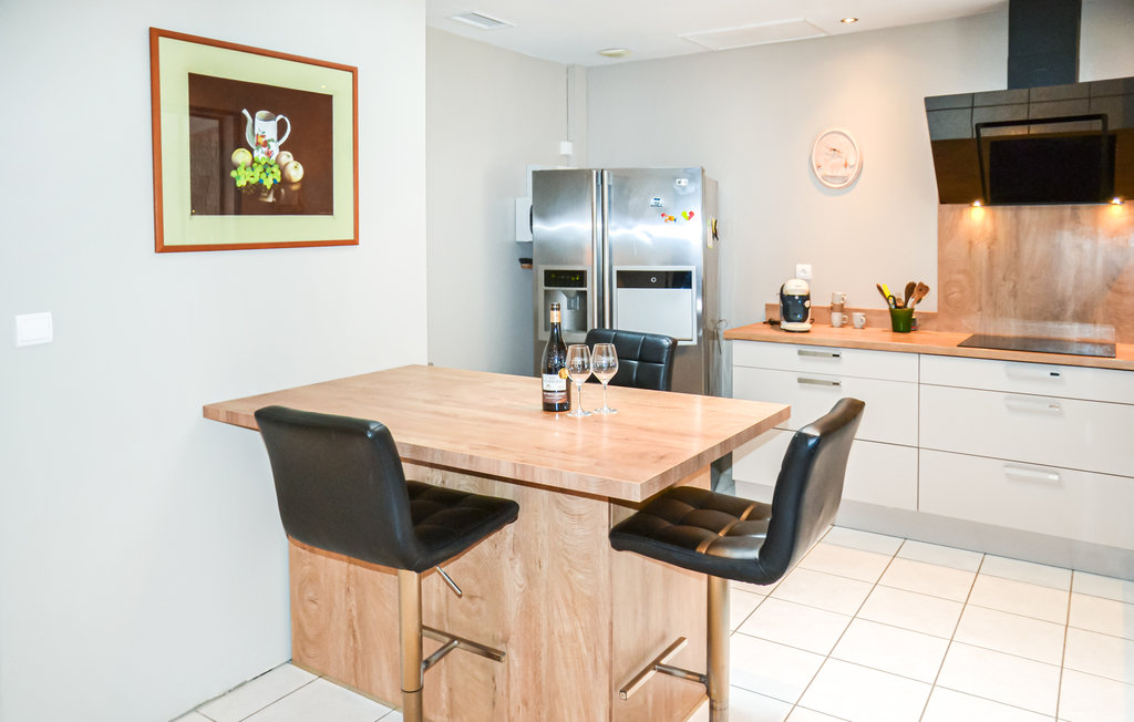 Location de vacances - Colombiers , France - FLH382 16