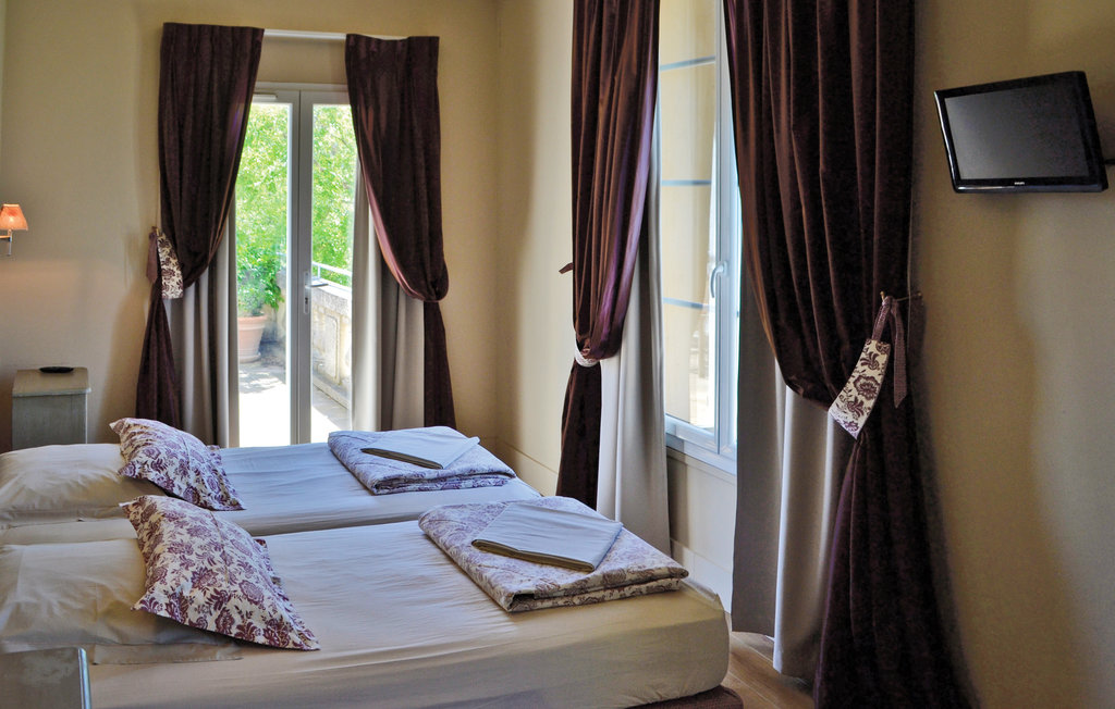 Semesterhus - Béziers , Frankrike - FLH021 34