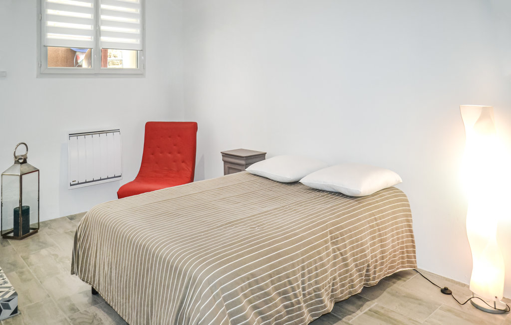 Location de vacances - Colombiers , France - FLH382 27