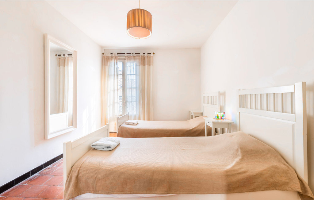 Semesterhus - Magalas , Frankrike - FLH089 15