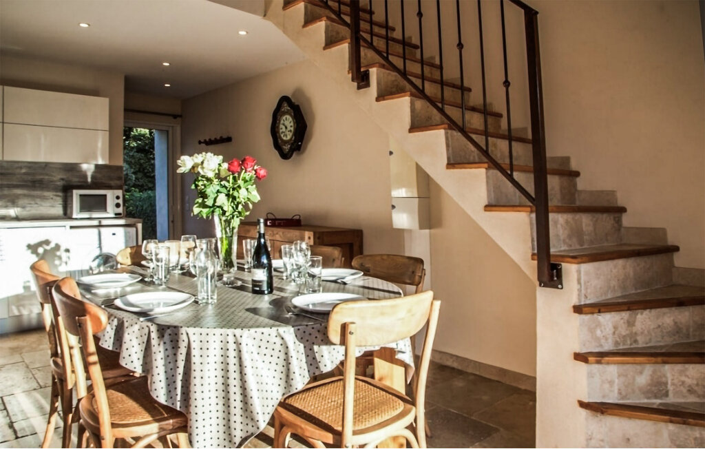 Location de vacances - Cabrerolles , France - FLH629 5