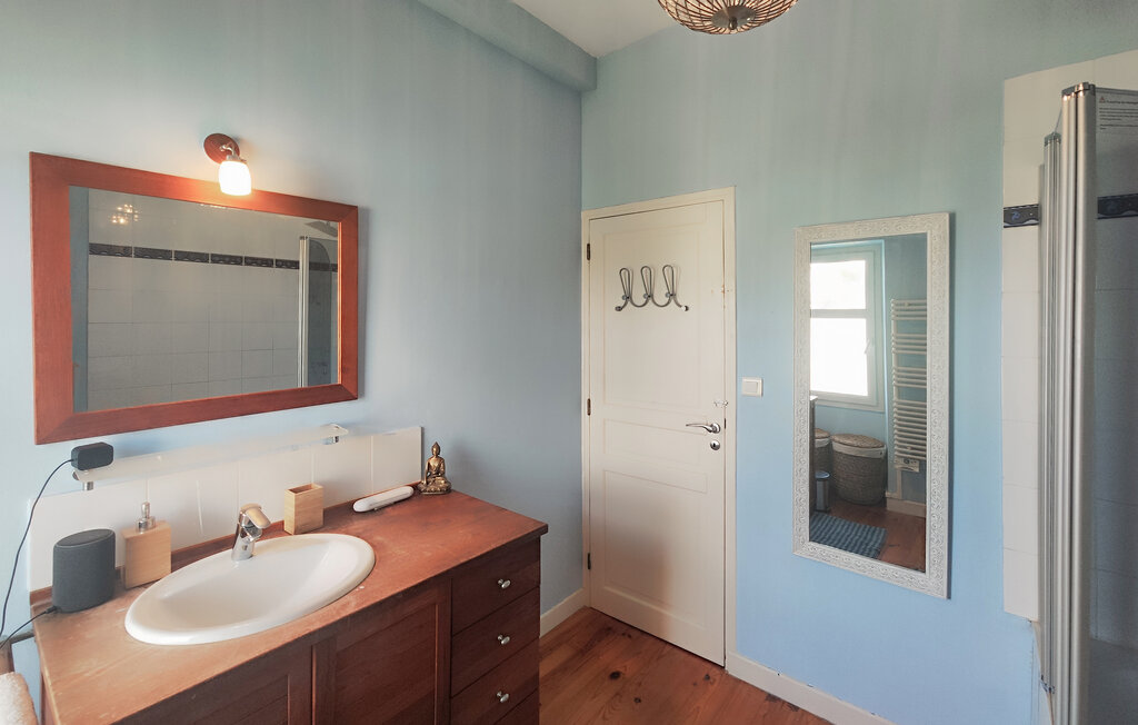 Location de vacances - Alignan-Du-Vent , France - FLH672 28