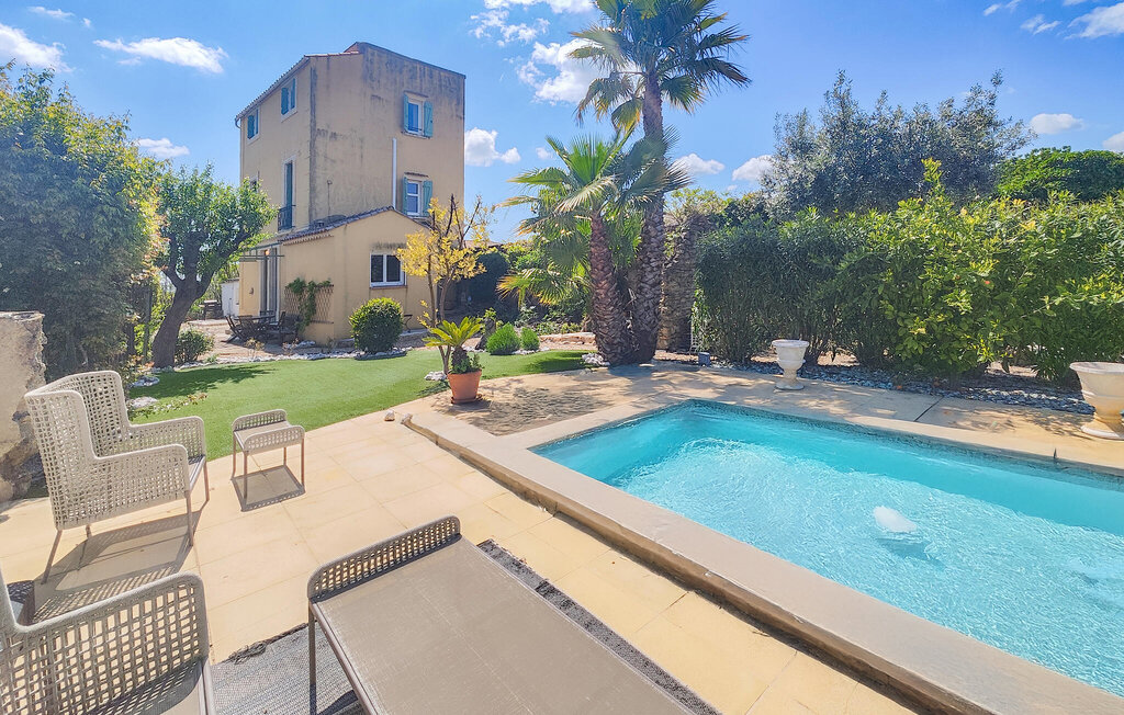 Location de vacances - Alignan-Du-Vent , France - FLH672 1