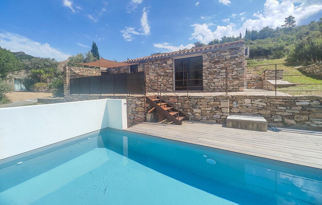 Location de vacances - Vieussan , France - FLH663 13