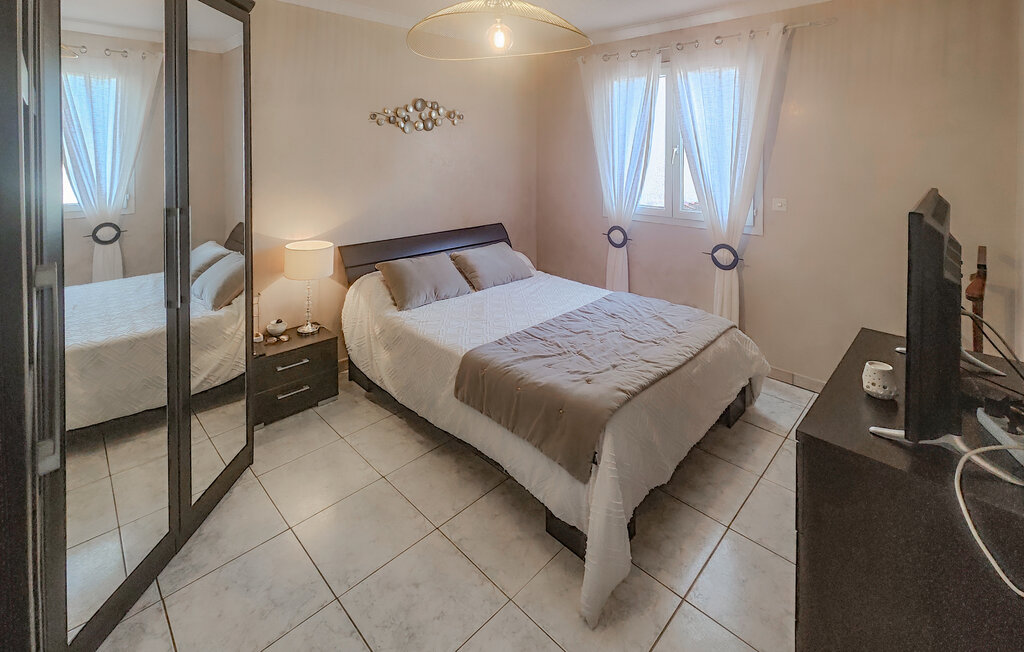 Location de vacances - Cessenon sur Orb , France - FLH677 31