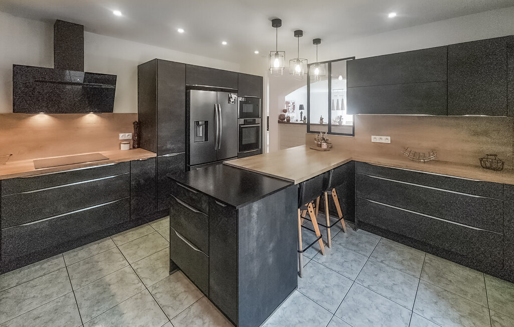 Location de vacances - Cessenon sur Orb , France - FLH677 26