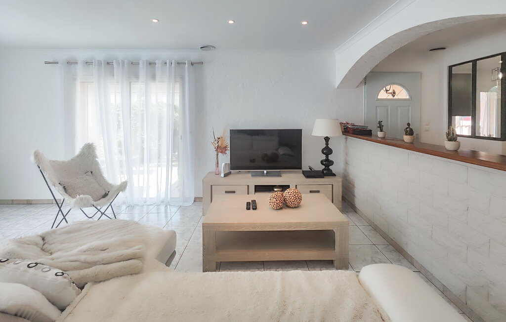 Location de vacances - Cessenon sur Orb , France - FLH677 22