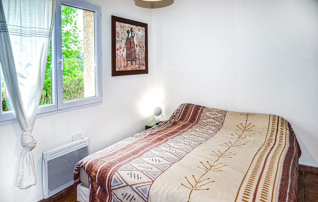 Location de vacances - MONTBAZIN , France - FLH690 7