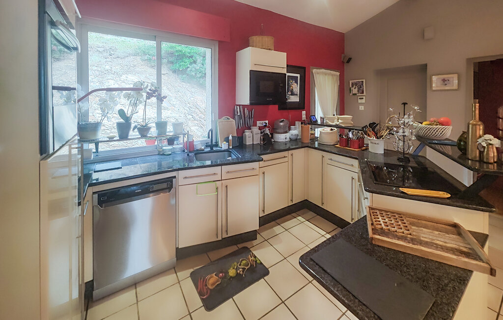 Location de vacances - Cessenon sur Orb , France - FLH697 17