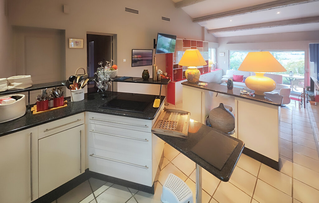 Location de vacances - Cessenon sur Orb , France - FLH697 5