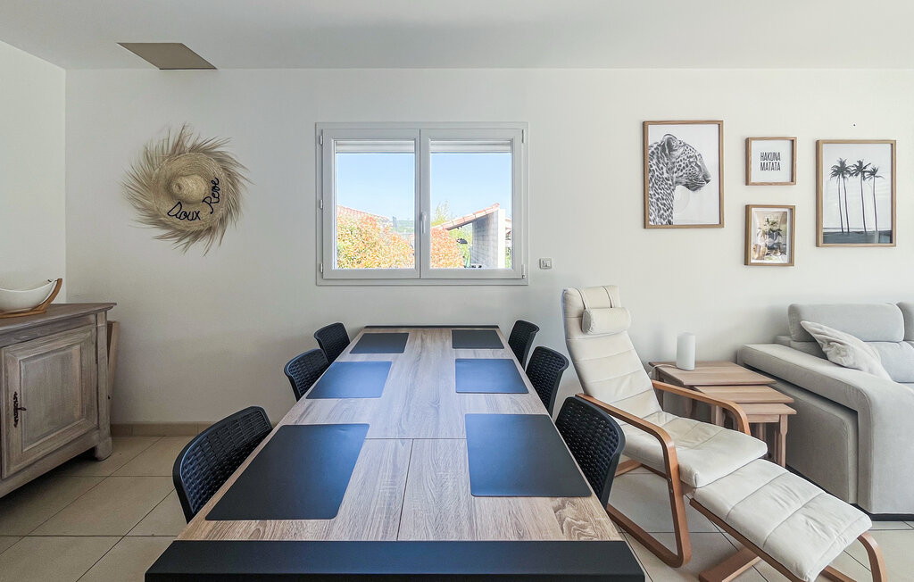 Semesterhus - Quarante , Frankrike - FLH344 13
