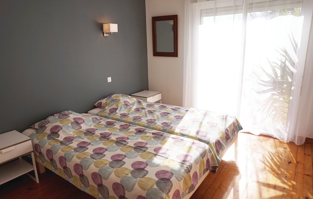 Holiday home Creissan (FLH311)