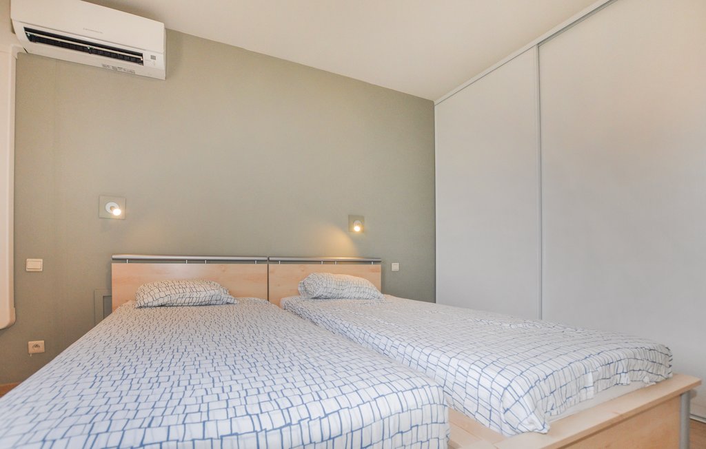 Semesterhus - Villelongue , Frankrike - FLP706 24