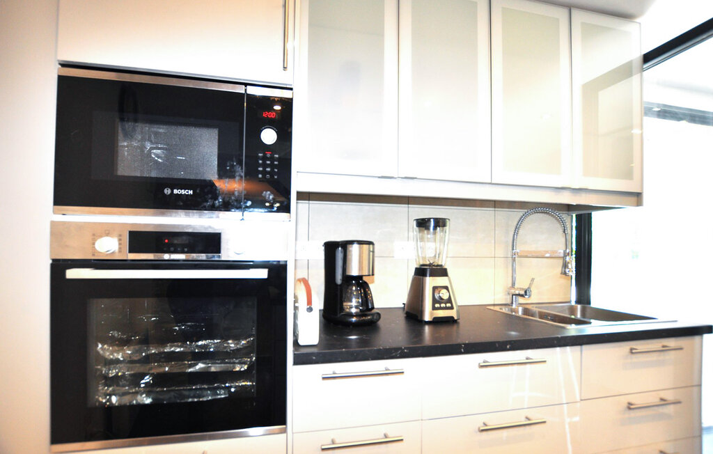 Location de vacances - Laroque Des Albères , France - FLP285 17