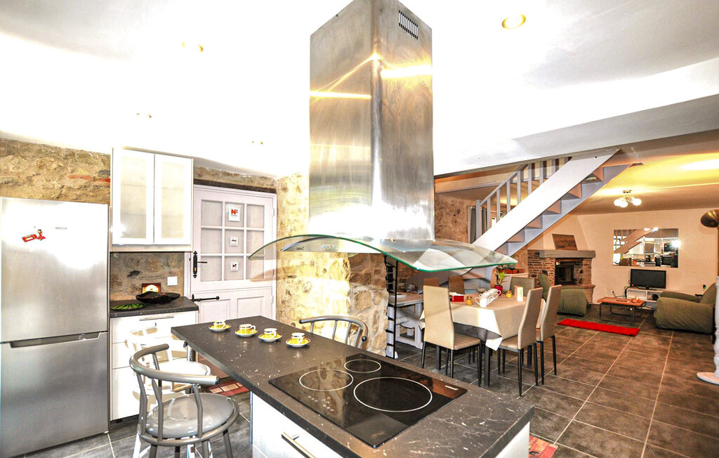 Location de vacances - Laroque Des Albères , France - FLP285 7