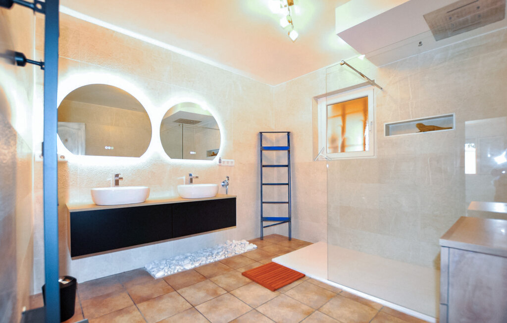 Location de vacances - Saleilles , France - FLP290 23