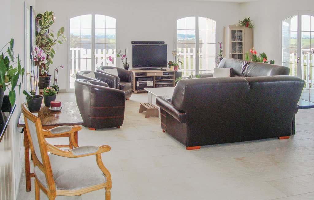 Semesterhus - Le Galin / Arnaud-Guilhem , Frankrike - FMH003 2