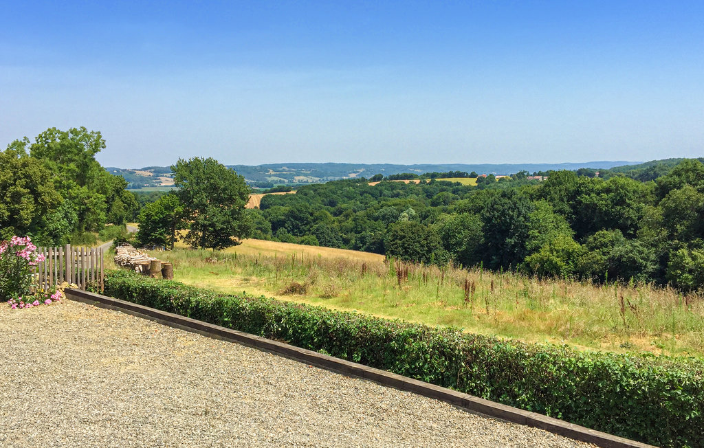 Semesterhus - Monfaucon , Frankrike - FMP011 12