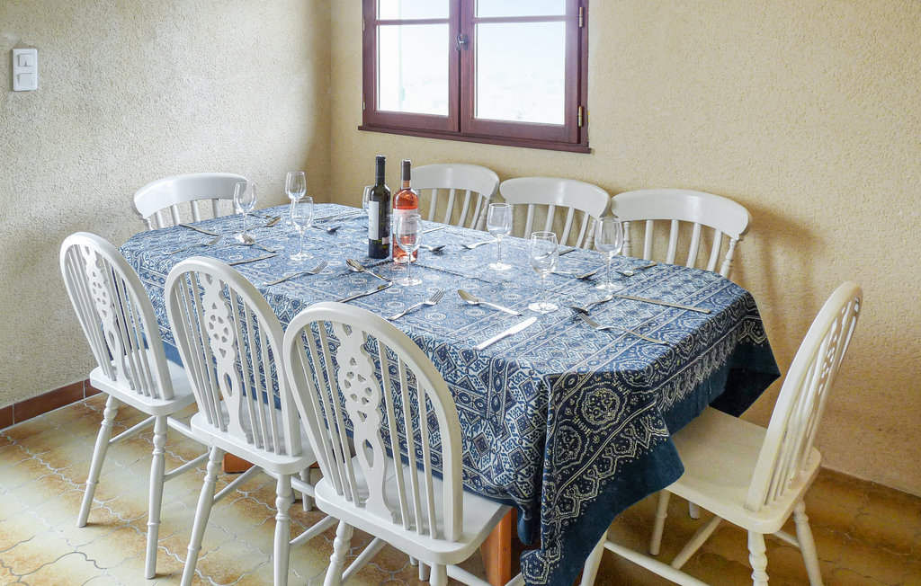 Semesterhus - Monfaucon , Frankrike - FMP011 13