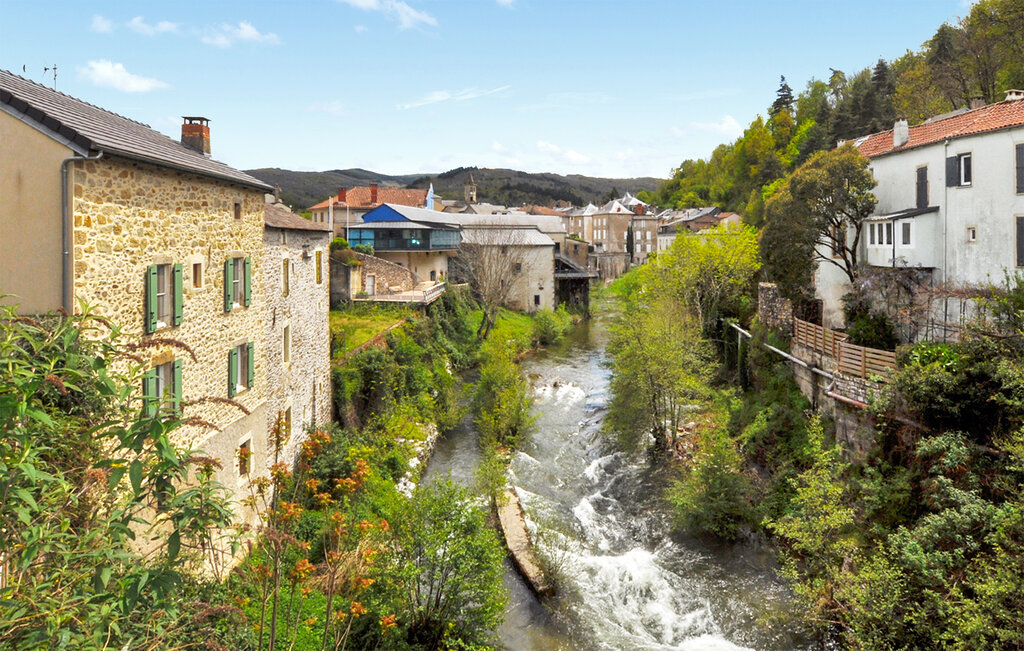 Location de vacances - Saint Jean Du Bruel , France - FMV070 8