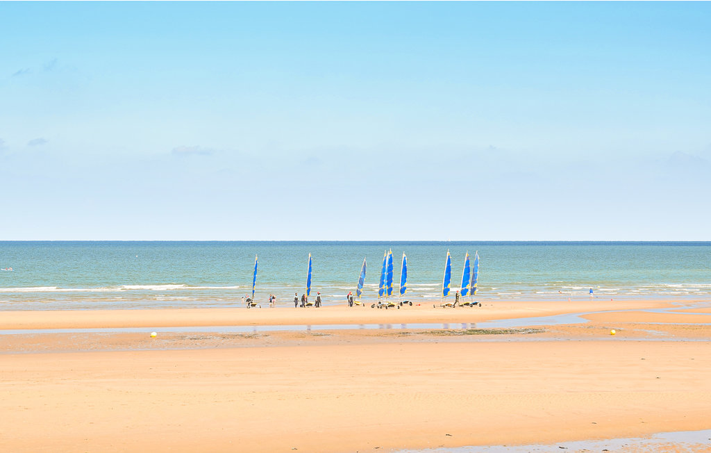 Holiday home - Deux-Jumeaux , France - FNC031 12