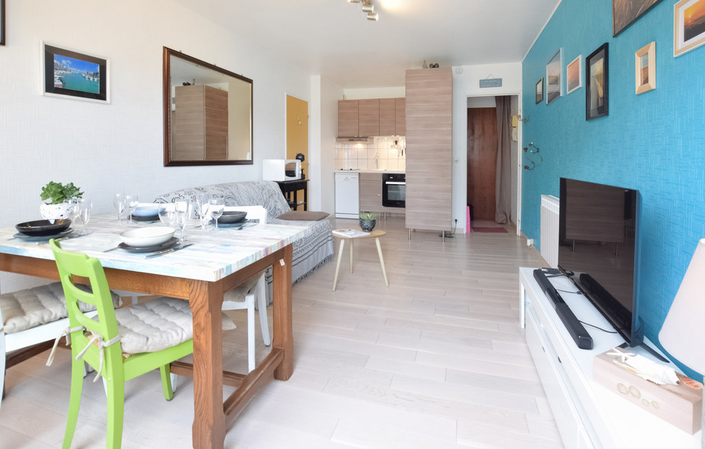 
Holiday rental - Courseulles-sur-Mer , France - FNC274 6
