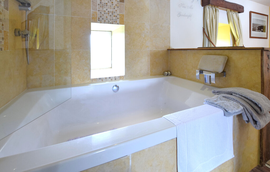 Semesterhus - Coulonces , Frankrike - FNC288 26