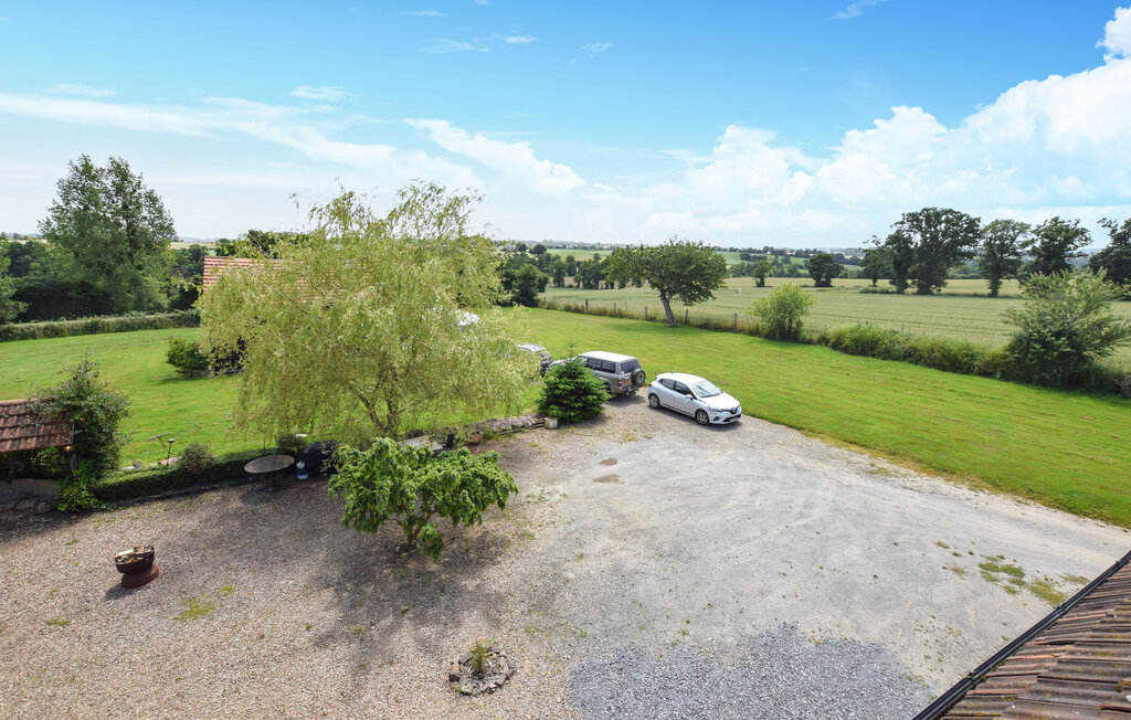 Semesterhus - Coulonces , Frankrike - FNC288 12